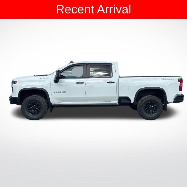 Used 2025 Chevrolet Silverado 2500 ZR2 w/ ZR2 Bison Edition AWD/4WD image 2