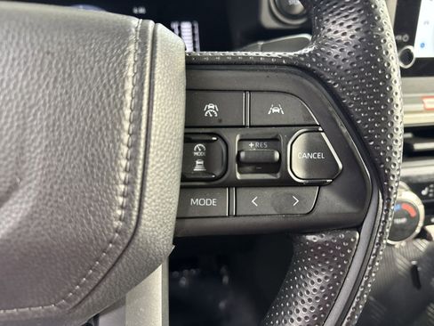 Used 2025 Toyota Tacoma SR5 image 36