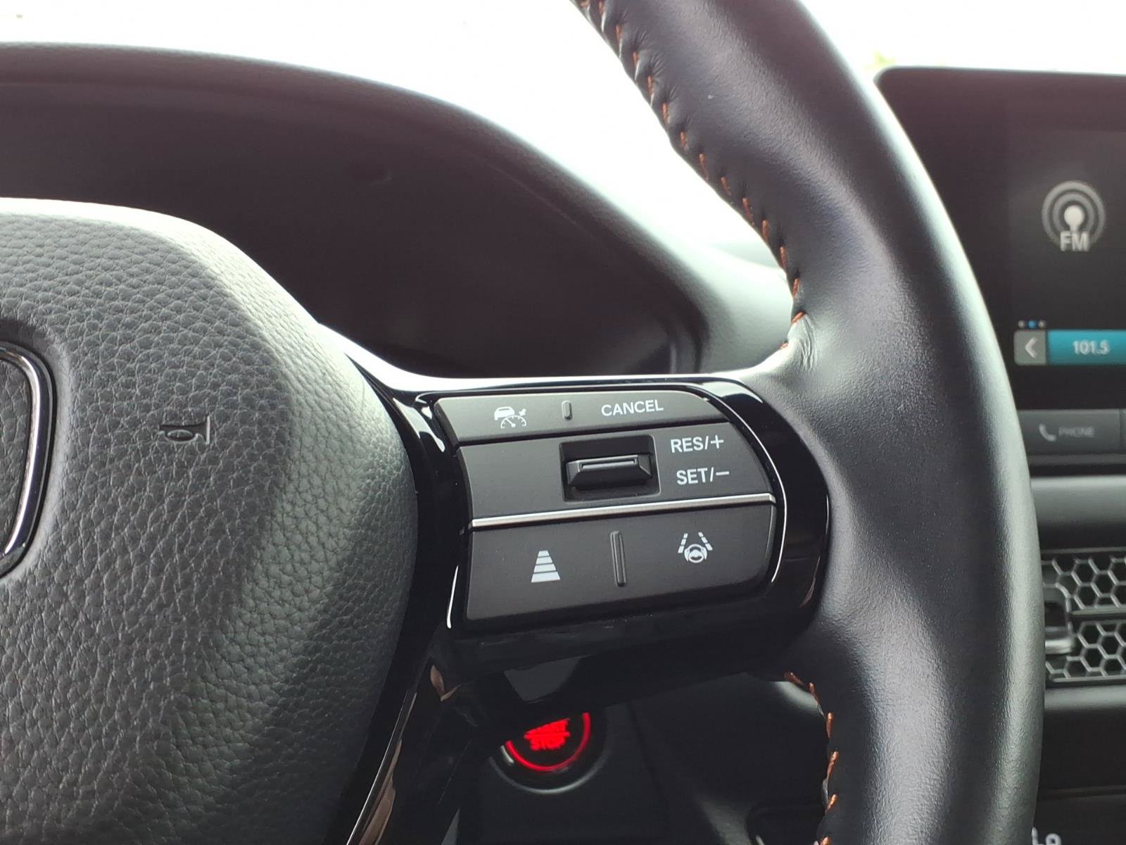 Certified 2025 Honda HR-V Sport image 25