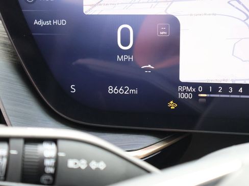 Used 2025 Buick Envision Avenir AWD/4WD image 30