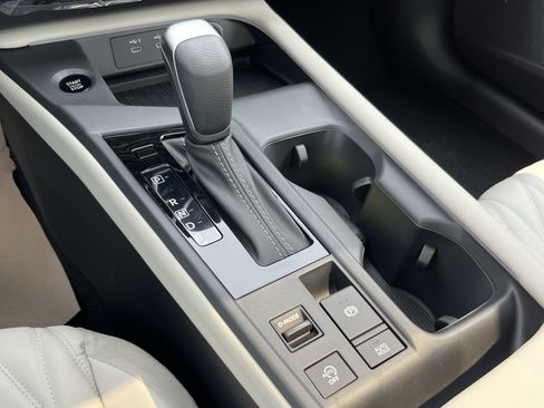 New 2026 Nissan Sentra SL FWD image 30