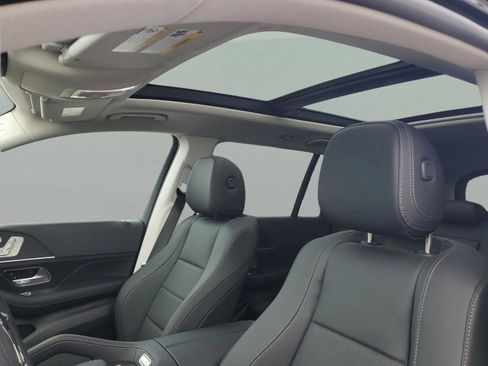 New 2026 Mercedes-Benz GLS 450 4MATIC image 26