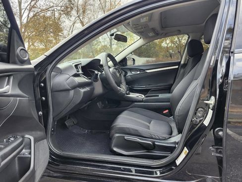 Used 2016 Honda Civic EX image 4