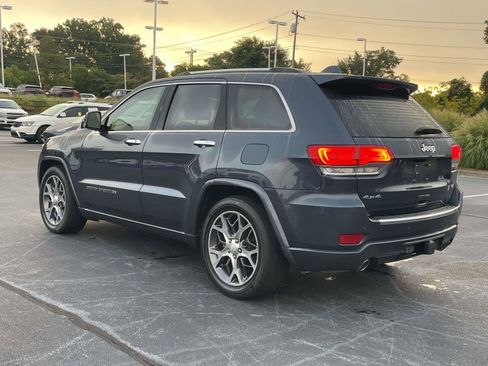 Used 2021 Jeep Grand Cherokee Overland AWD/4WD image 5
