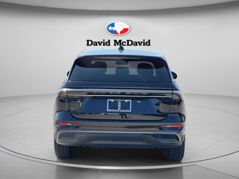 New 2025 Lincoln Nautilus Premier w/ Equipment Group 102A image 9