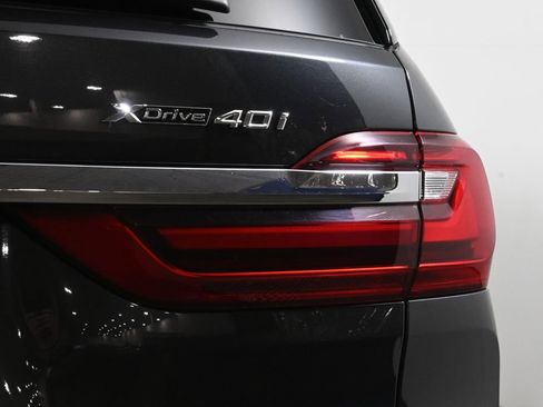 Used 2021 BMW X7 xDrive40i w/ Executive Package AWD/4WD image 13