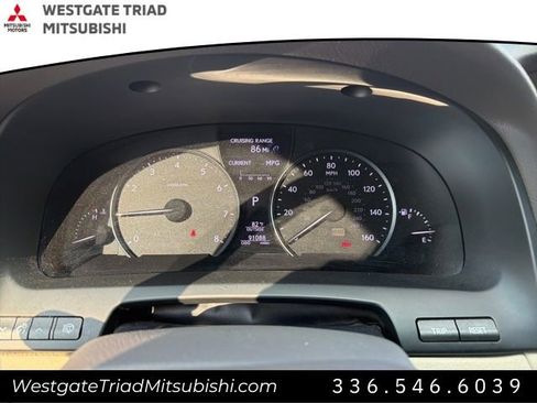 Used 2017 Lexus LS 460 w/ Comfort Package RWD image 11