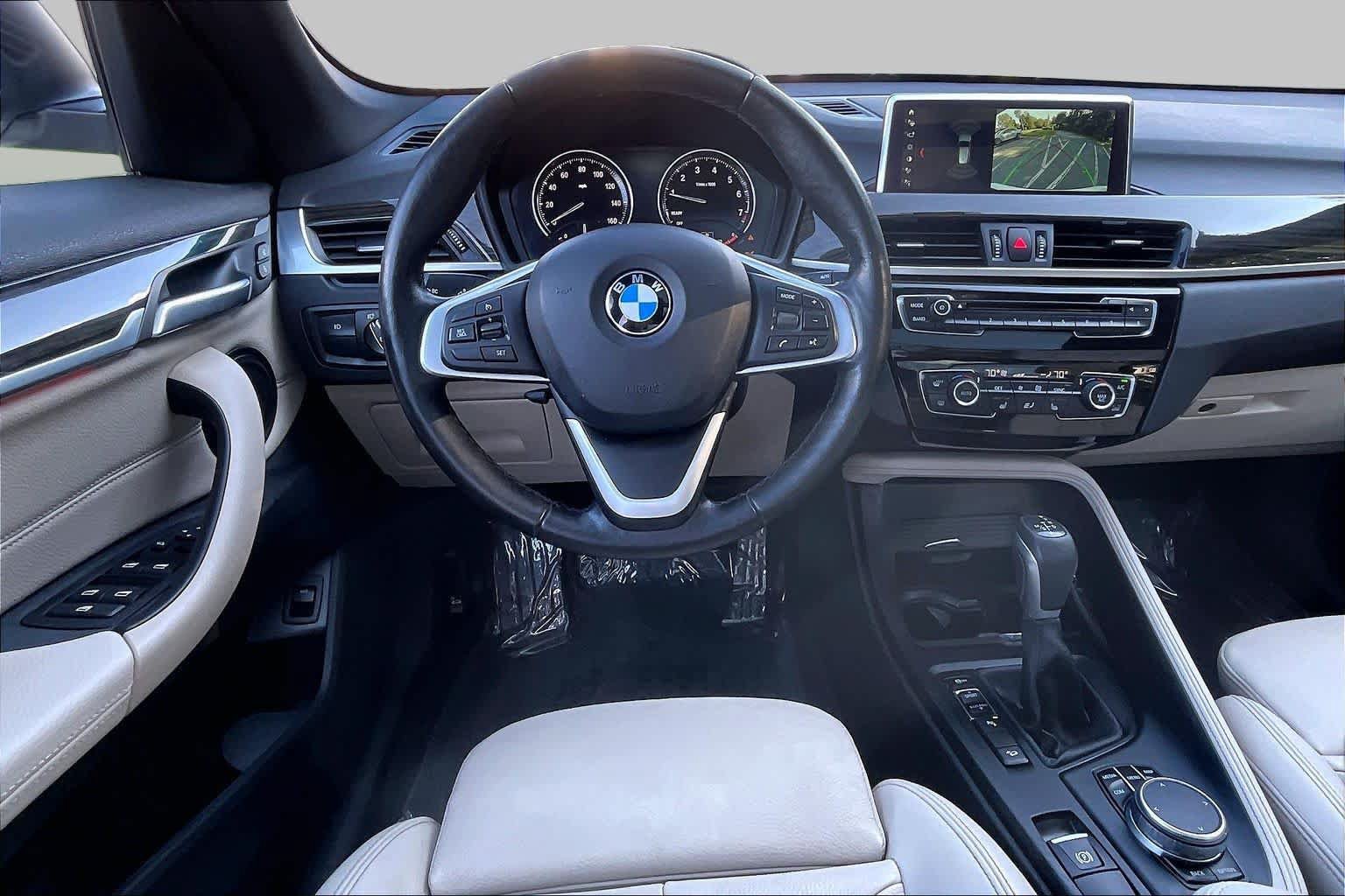 Used 2018 BMW X1 xDrive28i w/ Premium Package AWD/4WD image 5
