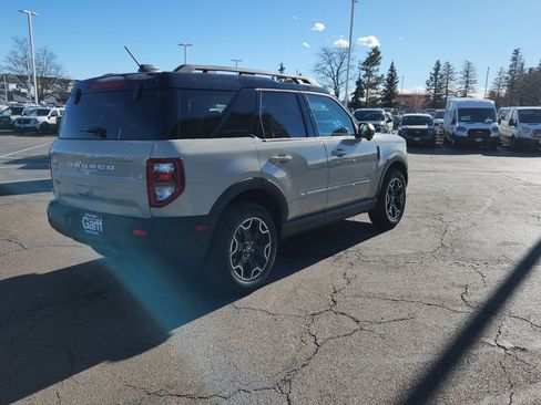 New 2025 Ford Bronco Sport Outer Banks w/ Outer Banks Tech Package+ image 12