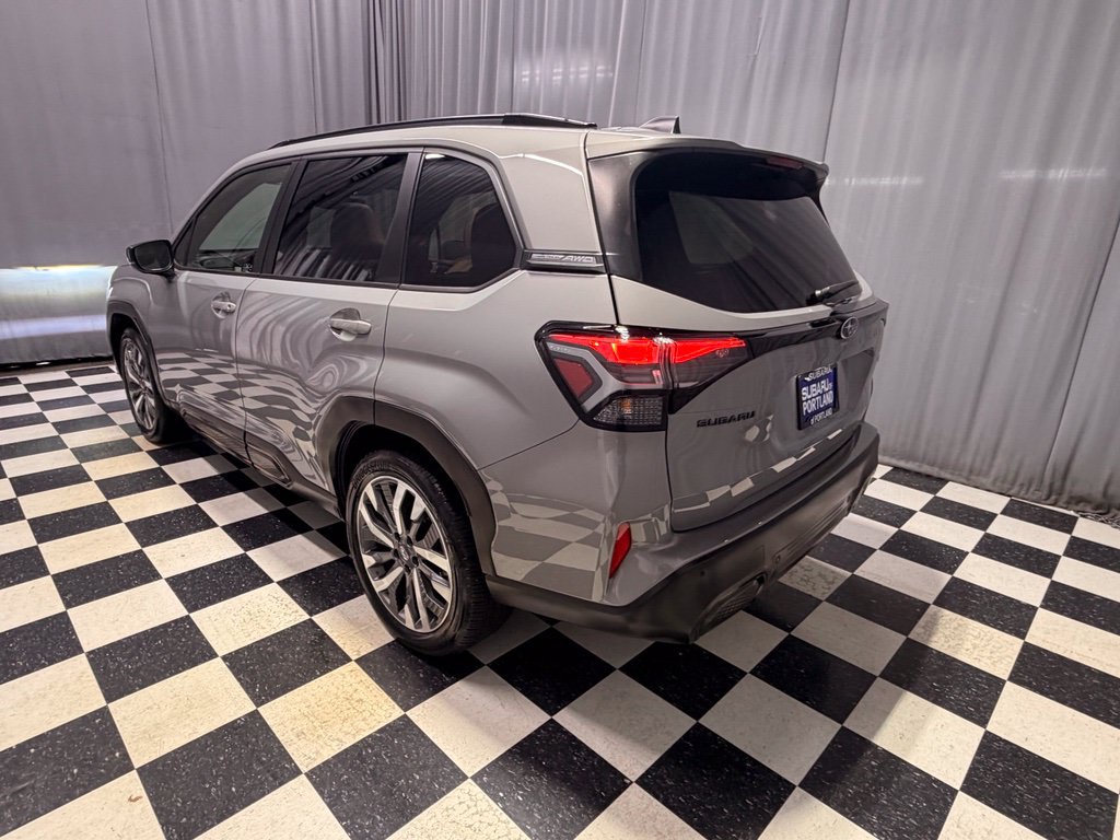 Certified 2025 Subaru Forester Touring AWD/4WD image 6
