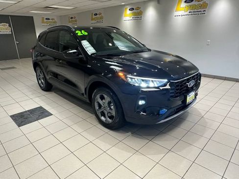 Used 2026 Ford Escape ST-Line Select w/ Equipment Group 401A AWD/4WD image 1