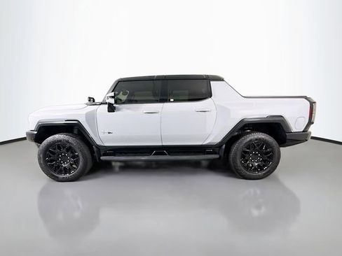 Used 2024 GMC Hummer EV 2X w/ LPO, Illumination Package image 6