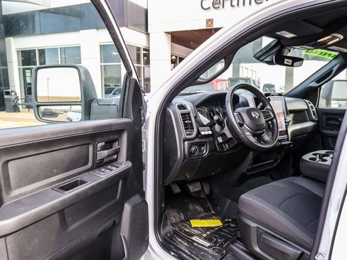 Used 2025 RAM 2500 Tradesman AWD/4WD image 54