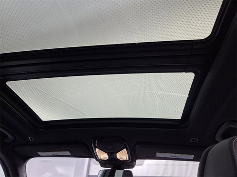 Used 2023 BMW X5 xDrive40i w/ Executive Package image 23