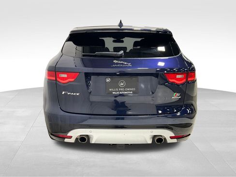 Used 2018 Jaguar F-PACE S image 5