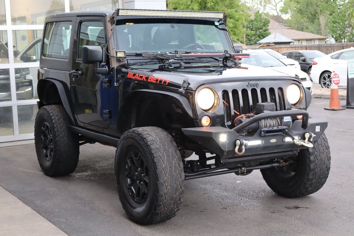Used 2017 Jeep Wrangler Sport AWD/4WD image 6