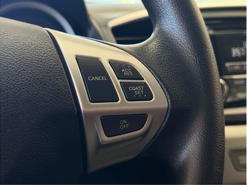 Used 2014 Mitsubishi Lancer ES FWD image 18