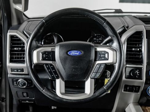 Used 2019 Ford F350 Lariat w/ Chrome Package image 16