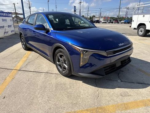 Used 2025 Kia K4 FWD image 5