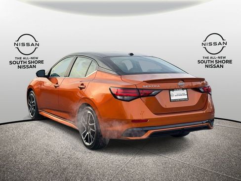 Certified 2025 Nissan Sentra SR w/ SR Premium Package image 7