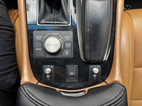 Used 2014 Lexus LS 460 w/ F Sport Package RWD image 36