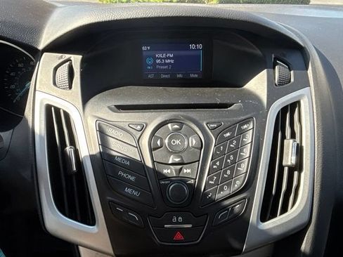 Used 2014 Ford Focus SE FWD image 15