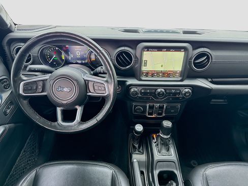 Used 2021 Jeep Wrangler Unlimited Sahara w/ Cold Weather Group AWD/4WD image 14