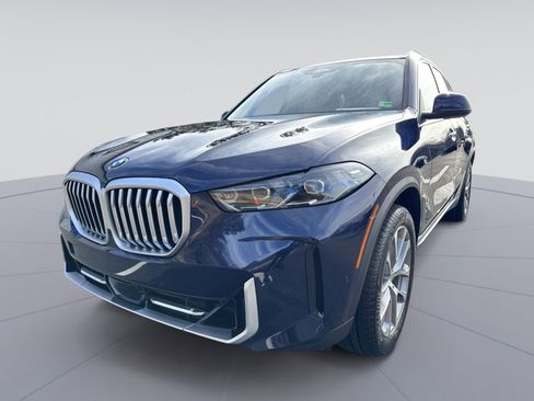 New 2026 BMW X5 xDrive40i w/ Premium Package image 5