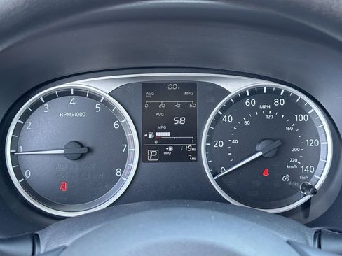 New 2025 Nissan Kicks Play S image 29