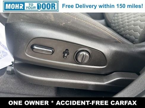Used 2021 Chevrolet Equinox LT FWD image 14
