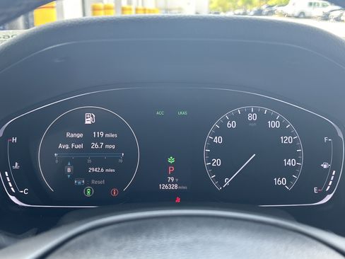 Used 2018 Honda Accord Touring image 20