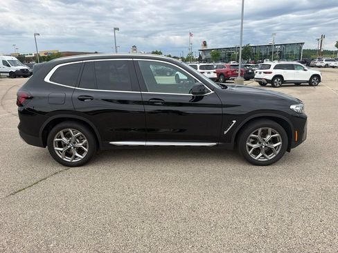 Used 2024 BMW X3 xDrive30i w/ Convenience Package AWD/4WD image 4