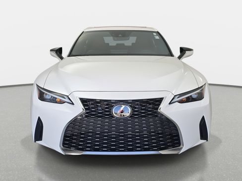 Used 2024 Lexus IS 300 w/ Comfort Package image 2