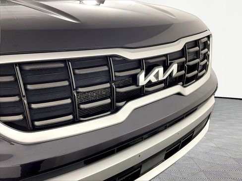 Used 2025 Kia Telluride S AWD/4WD image 33
