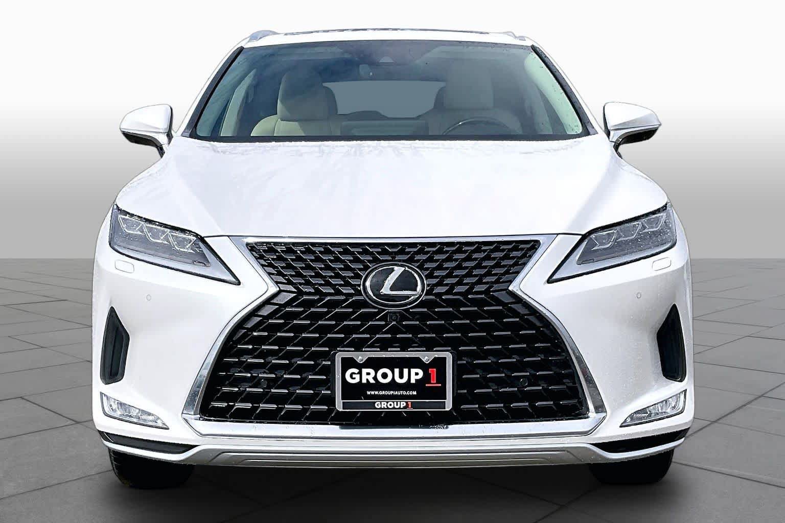 Used 2022 Lexus RX 350L Luxury w/ Accessory Package (Z1) FWD image 3