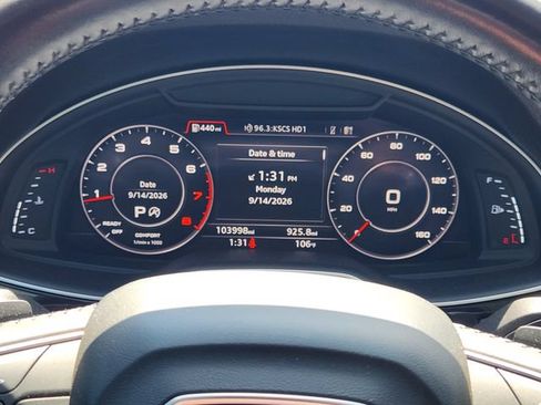 Used 2018 Audi Q7 3.0T Premium Plus w/ Premium Plus Package AWD/4WD image 13