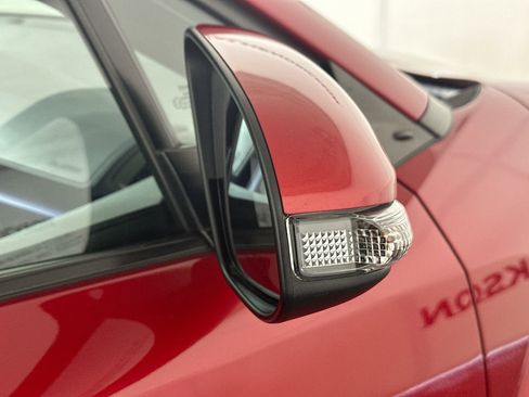 Used 2021 Toyota C-HR XLE image 10