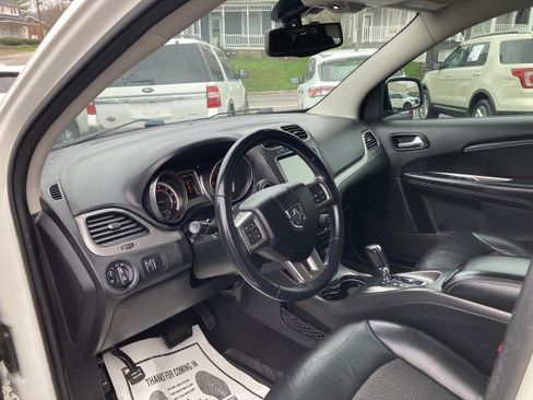 Used 2017 Dodge Journey Crossroad image 8