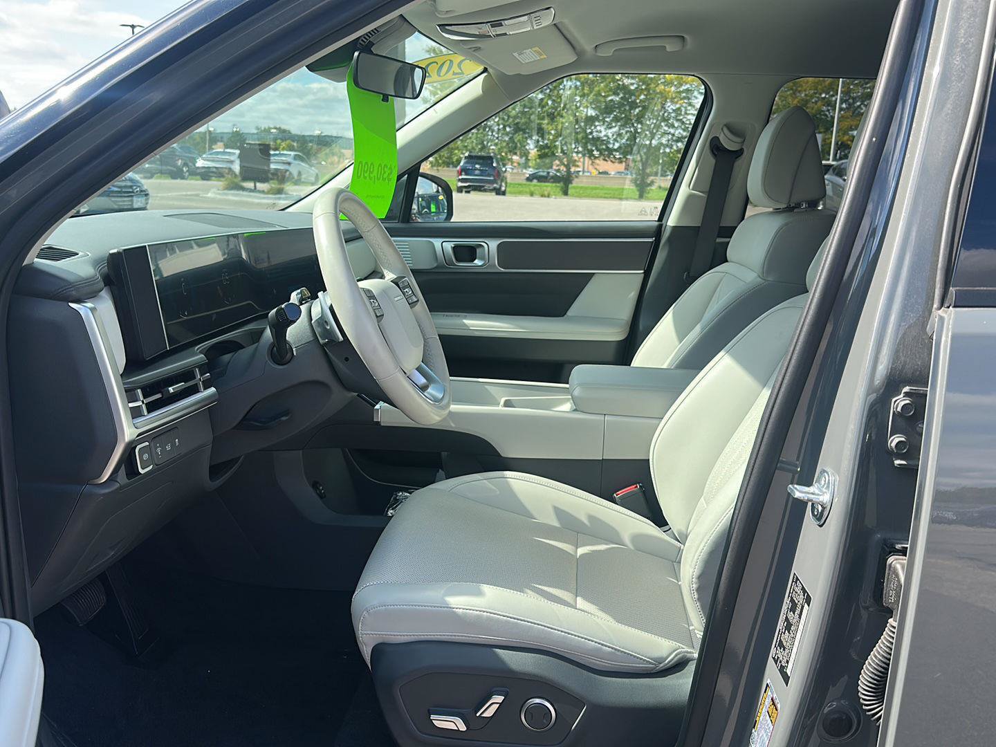 Certified 2025 Hyundai Santa Fe SEL AWD/4WD image 19