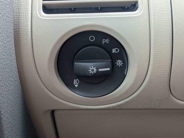 Used 2010 Ford Flex SE FWD image 22