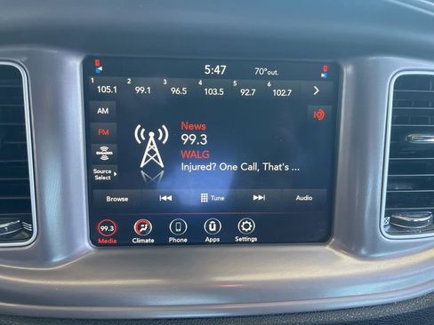 Used 2023 Dodge Charger SXT RWD image 16