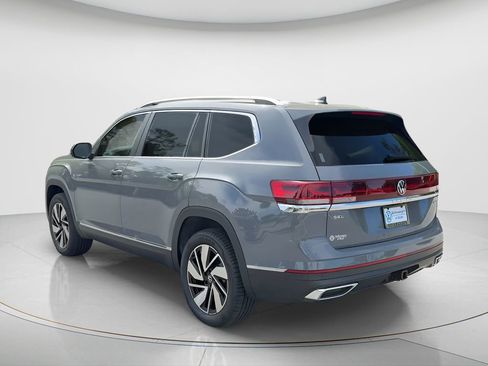 New 2026 Volkswagen Atlas SEL image 3