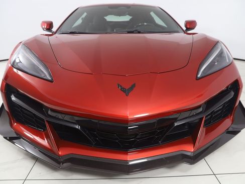 Used 2025 Chevrolet Corvette Z06 w/ Z07 Performance Package RWD image 73