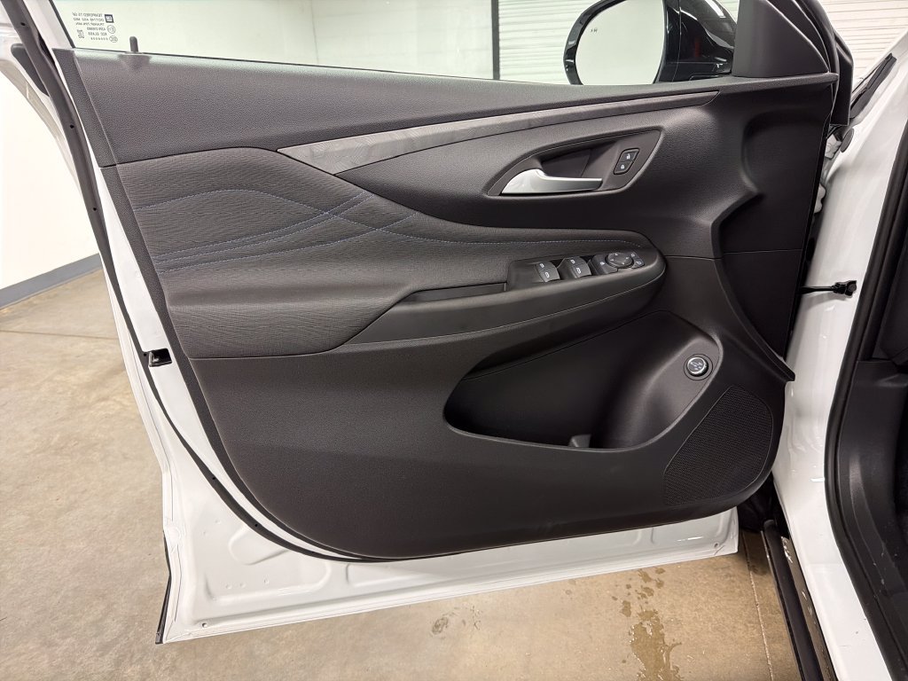 New 2026 Buick Envista Sport Touring w/ Convenience I Package FWD image 22