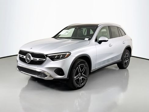 New 2026 Mercedes-Benz GLC 300 4MATIC image 3