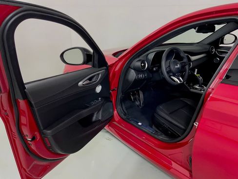 New 2026 Alfa Romeo Giulia AWD image 17