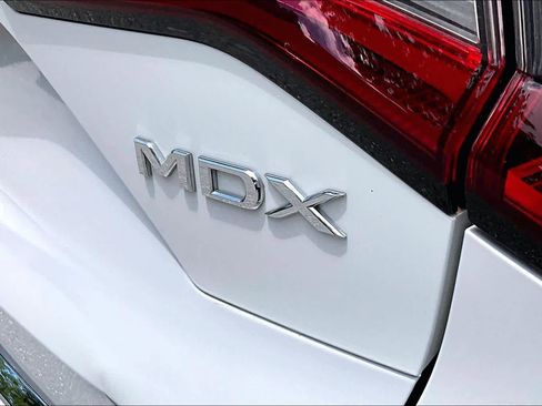 Certified 2023 Acura MDX SH-AWD w/ Advance Package image 10