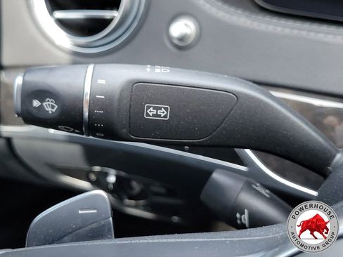 Used 2019 Mercedes-Benz S 560 Sedan image 31