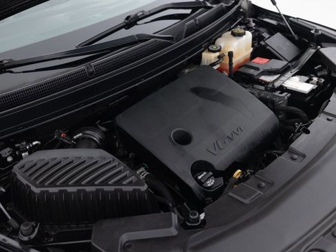 Used 2018 Buick Enclave Essence w/ Trailering Package image 42