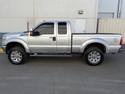 Used 2011 Ford F250 4x4 SuperCab Super Duty image 38